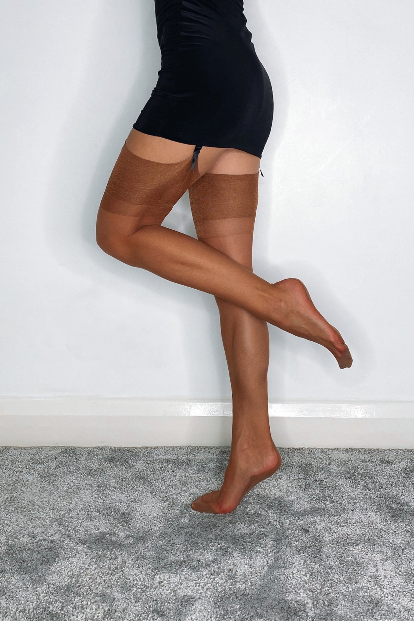 Brown Cuban Heel Stockings 8 Denier